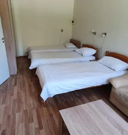 Hostel Maenniku Jk Tallinn