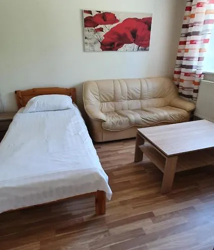 Jk曼尼库旅舍 * 塔林