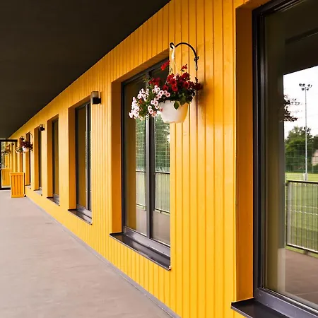 Maenniku Jk Хостел Таллин