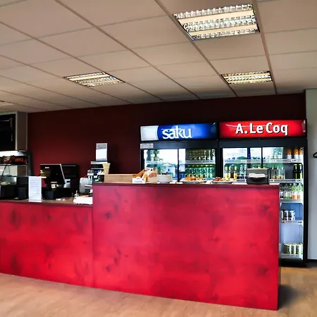 Maenniku Jk Хостел