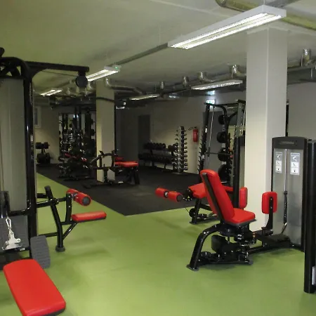 Maenniku Jk Хостел Таллин